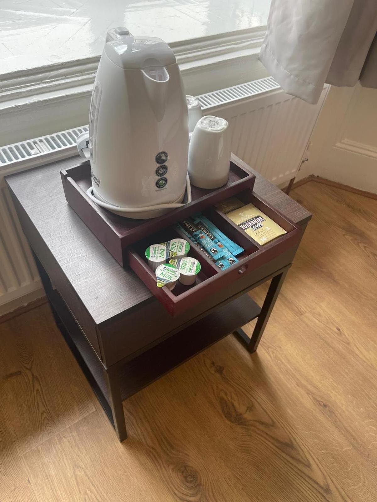 The Chapter Hotels - Hyde Park Londen Kamer foto