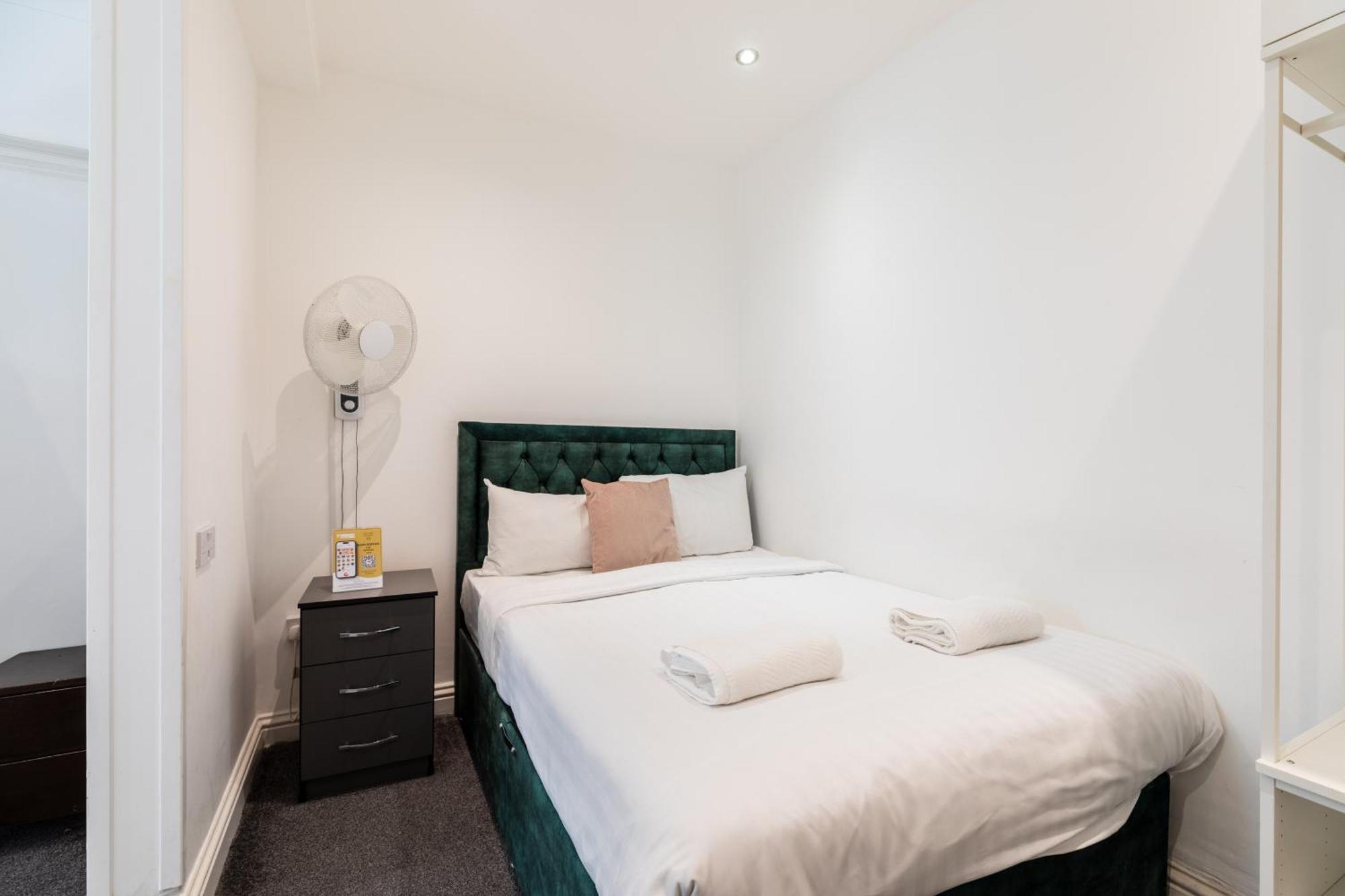 The Chapter Hotels - Hyde Park Londen Kamer foto