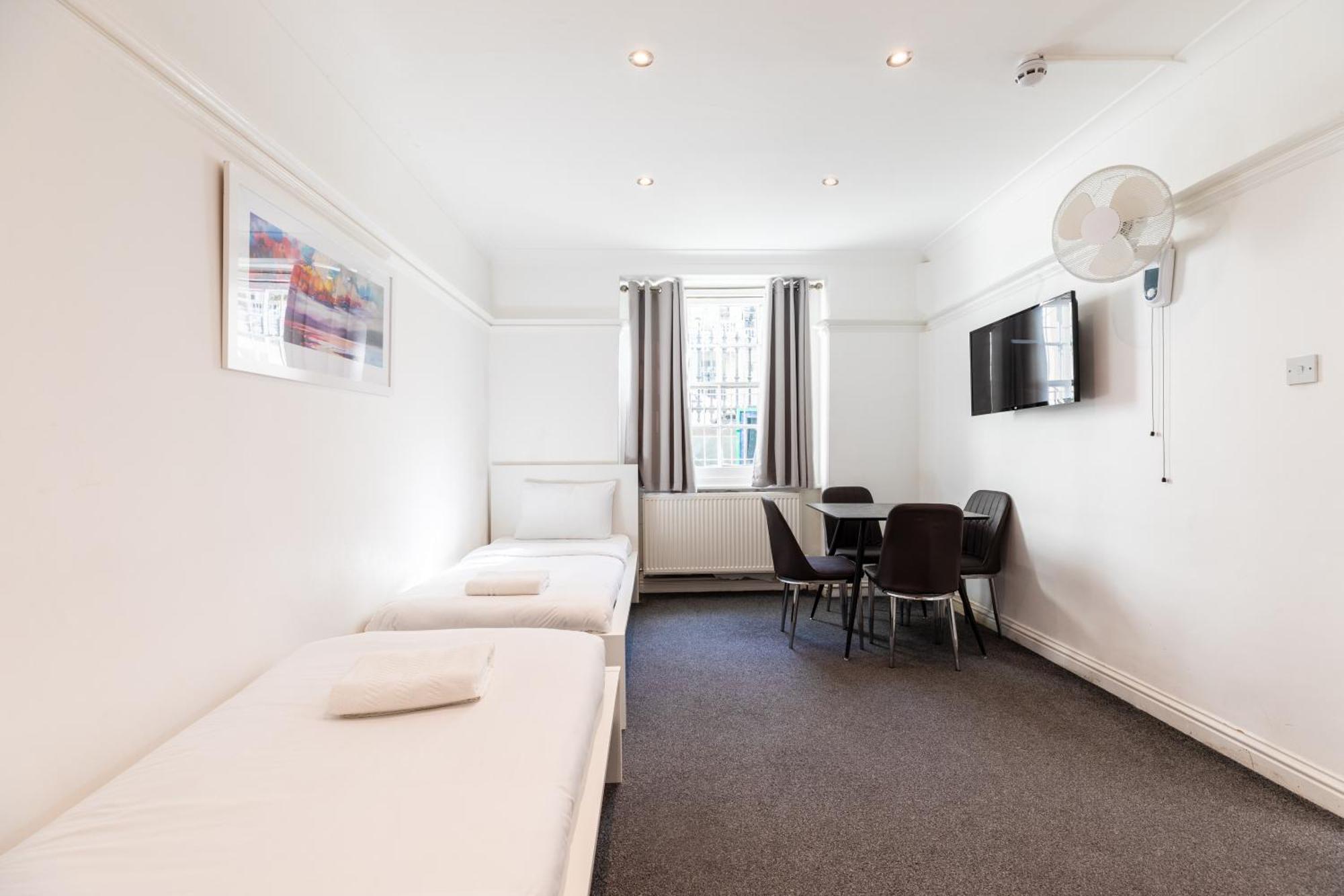 The Chapter Hotels - Hyde Park Londen Kamer foto